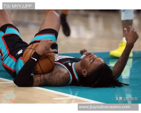 快船与灰熊激战第七场决胜局谁将晋级季后赛的下一轮较量 快船与灰熊激战第七场决胜局谁将晋级季后赛的下一轮较量